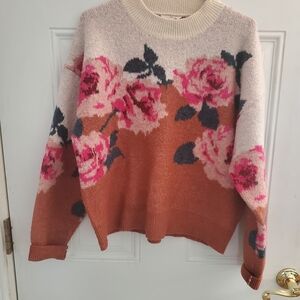 Entro Pink and Cream Floral Crew Neck Sweater